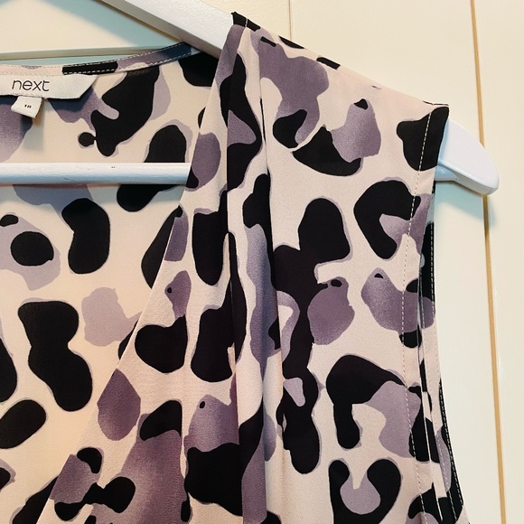 NEXT Sleeveless Patterned Top Size UK 18 - Picture 2 of 3